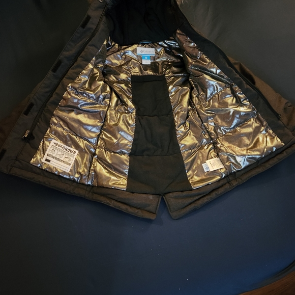 Brand new Columbia jacket - Picture 2 of 2